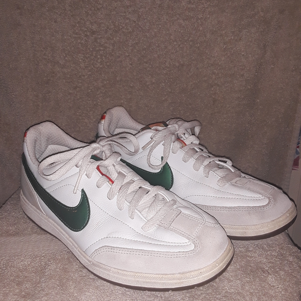Nike Club Social Parque Shoes Size 8.5